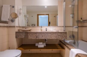 Vale das Oliveiras Hotel WEB-151