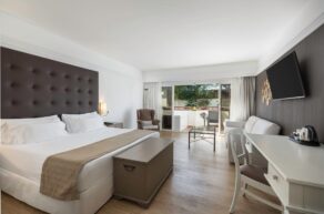 BCORRB_ROOM_163
